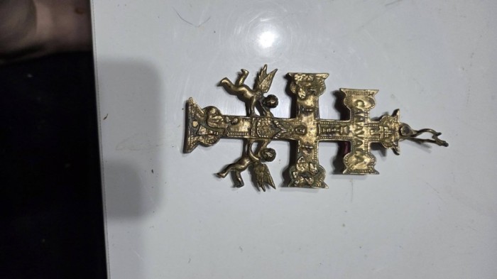 Cruce vintage bronz Caravaca