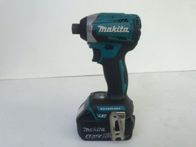 Masina de Insurubat cu impact Makita DTD 154 z foto