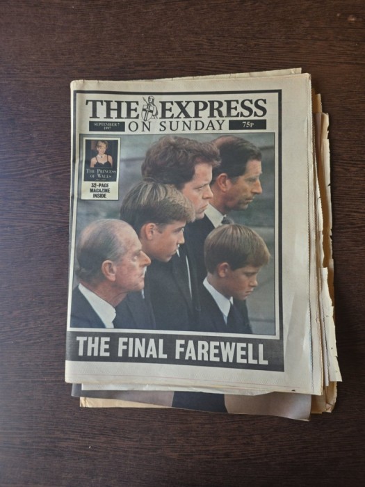The Final Farewell - The Express on Sunday - 07.09.1997