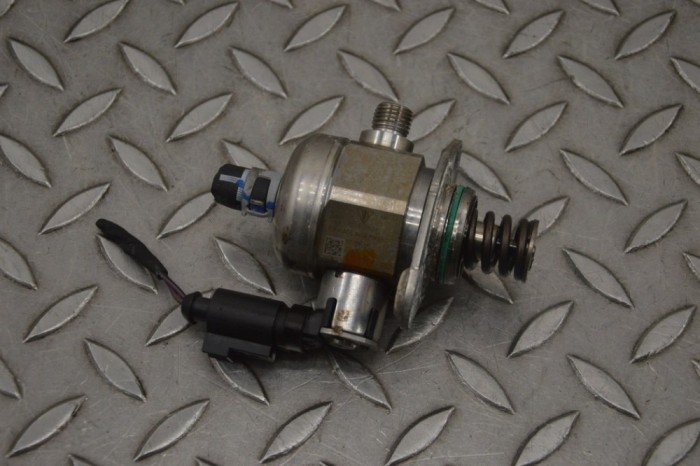 Pompa de combustibil PORSCHE 911 991 2017 OEM: Coupe | 21480107