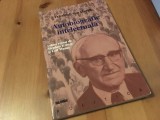 Cumpara ieftin FRIEDRICH VON HAYEK, AUTOBIOGRAFIE INTELECTUALA