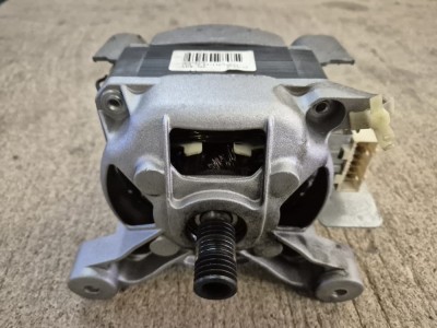 Motor masina de spalat Whirlpool 7 pini MCA38/64-148/WHE21 cod / R27 foto