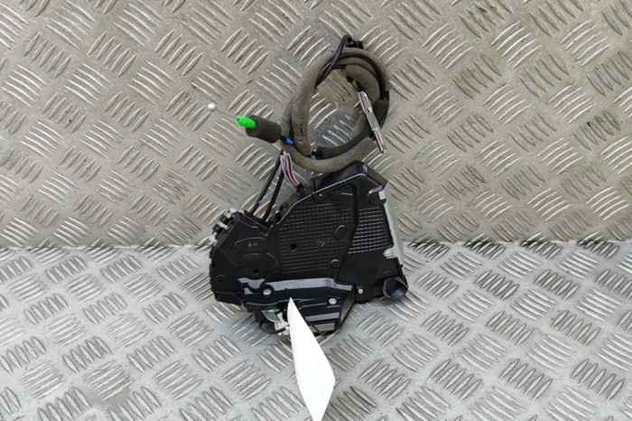 &Icirc;ncuietoare ușă st&acirc;nga față LEXUS UX _AA1_, _AH1_, _MA1_ 2022 OEM: 69040-76021 30272080