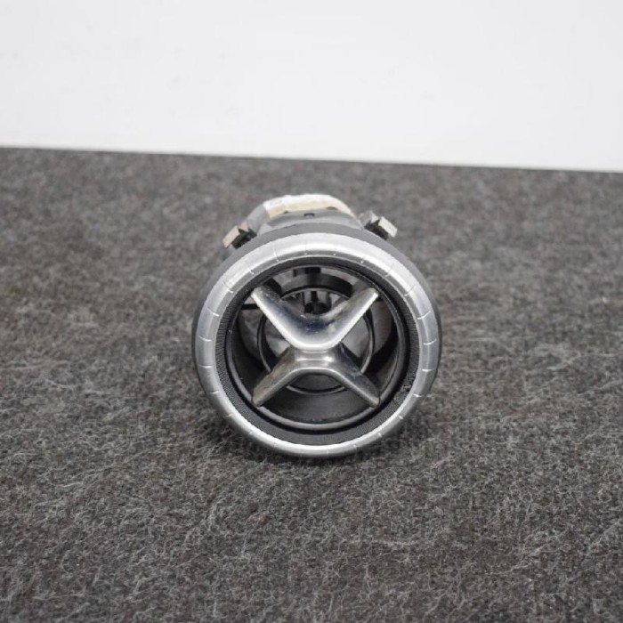 Gura de ventilație planșa de bord MERCEDES-BENZ CLA Coupe C117 2013 OEM: A1178300354 2602117