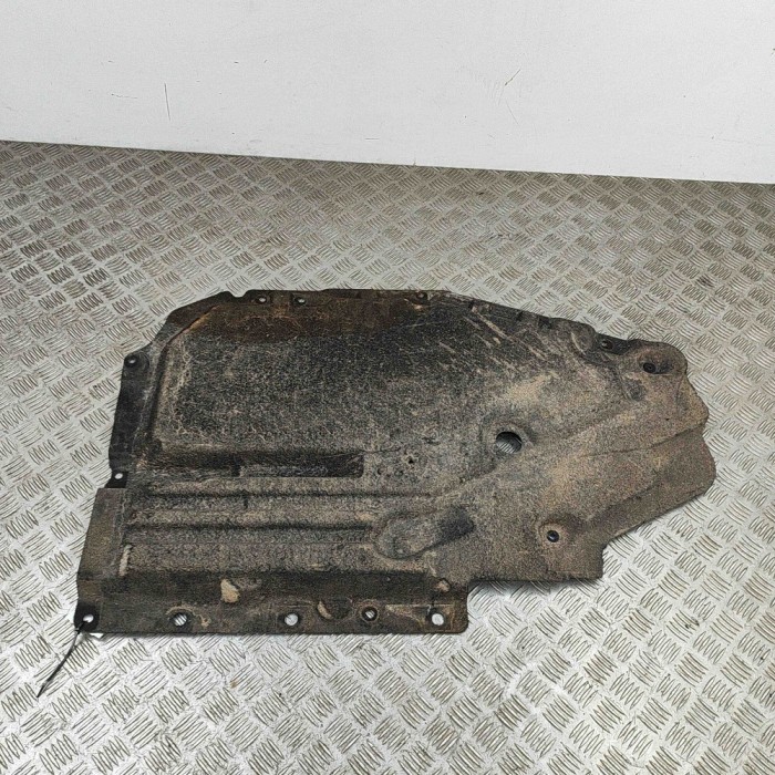 Scut motor dreapta spate BMW X5 F15, F85 2014 OEM: 7325392