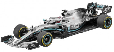 Macheta Oe Mercedes-Benz Amg Petronas Formula One Lewis Hamilton Sezonul 2019 1:18 Argintiu B66960567 foto