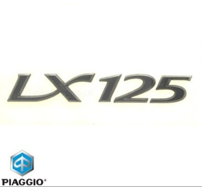 Emblema scris &amp;bdquo;LX 125&amp;rdquo; originala Vespa LX 4T AC 125cc - montaj lateral foto