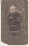 QW18 45 - Fotografie foarte veche - copil in scaun - anul 1911, Alb-Negru, Romania 1900 - 1950, Portrete