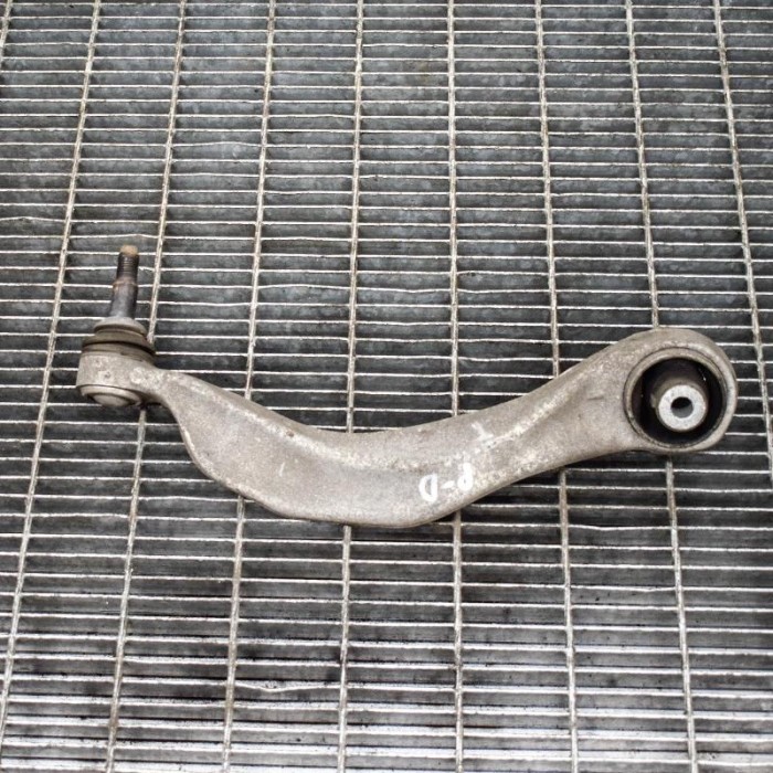Braț curbat dreapta față BMW 5 F10 2010 OEM: DEEN6082T6 3501963