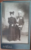 Fotografie pe carton, ofiter cu sotia, 1919