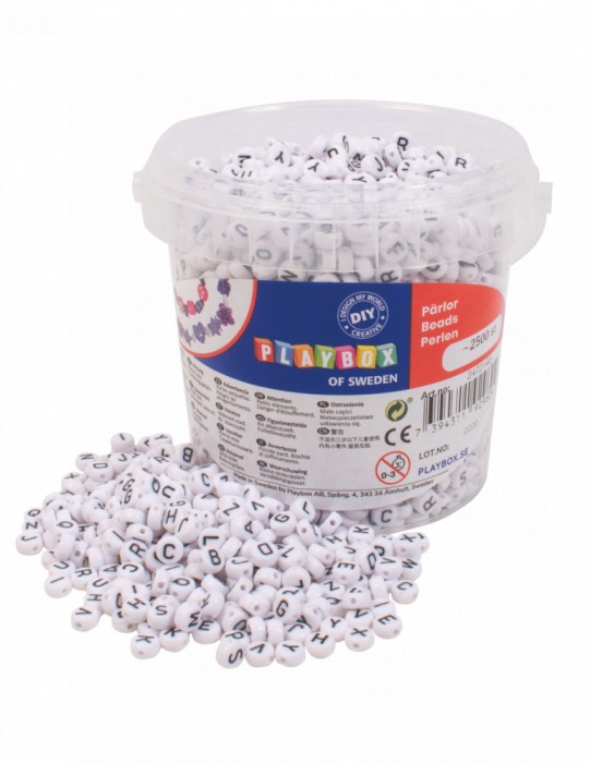 Set 2500 de Margele rotunde plate de insirat cu litere diametru 7.5 mm
