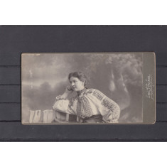 Cauti CFL fotografie originala carton aprox 1880 femei costum popular  Saliste Sibiu? Vezi oferta pe Okazii.ro