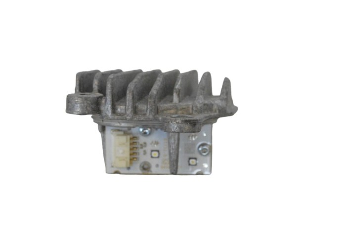Unitate de control lumini xenon BMW 2 Coupe F22, F87 2014 OEM: 40940934025627BA 25445373