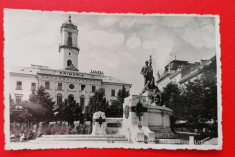 Cernauti monumentul Unirii foto