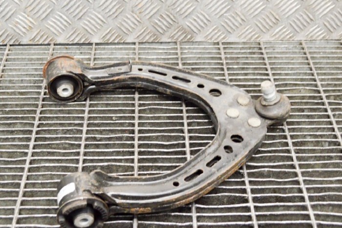 Braț superior dreapta față TESLA MODEL S 2017 OEM: 6008930-00-A 11753067