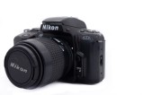 Aparat foto film Nikon N6006 cu Nikon 35-80mm f4-5.6