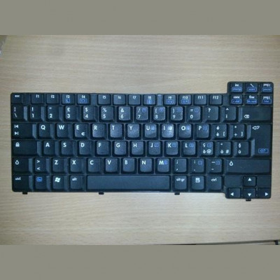 Tastatura laptop second hand HP NC6000 Italia foto