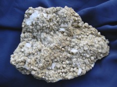 Specimen minerale - Calcita, siderit, limonit si pirita (CV5)