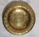 Cumpara ieftin LICHIDARE ! Vide poche / bol modernist , din bronz embosat cu nuduri -