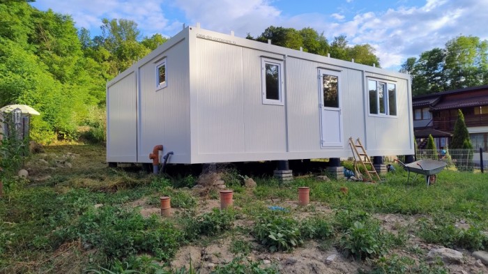Casa modulara si teren intravilan in Alunis Prahova (zona Slanic)
