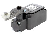 Limitator cursă manetă cu rolă 10A 480VAC