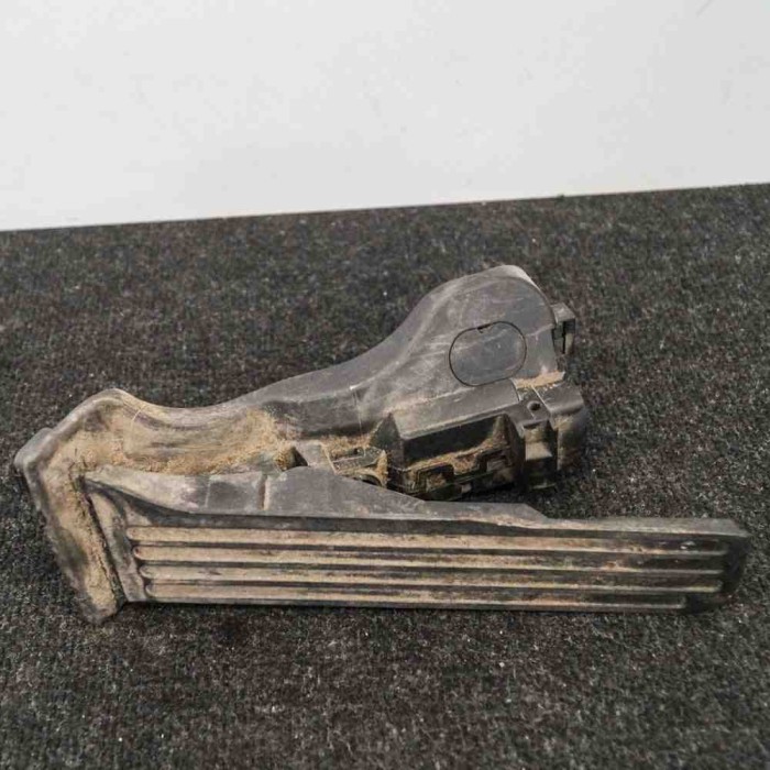 Pedala de accelerație VW PASSAT Variant B6 3C5 2006 OEM: 1K1721503L 2393205