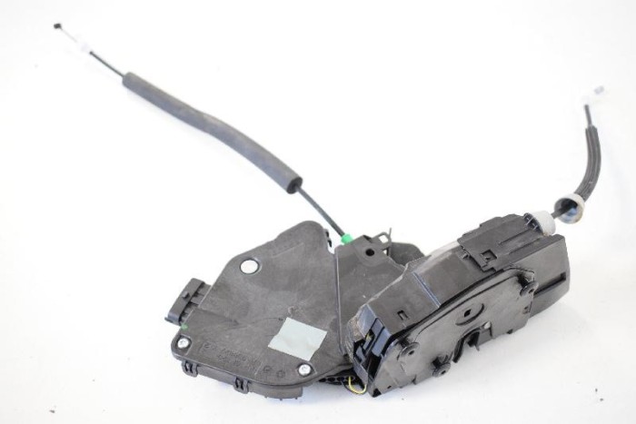 &Icirc;ncuietoare ușă st&acirc;nga spate JAGUAR XF X260 2015 OEM: HK83-203A29-JB 3889503