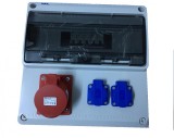 Panou din plastic pentru exterior echipat 1 priza 5P 32A 2 prize monofazice IP44