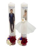 Set lumanari nunta, personalizabile cu nume si data, decorate cu flori din catifea si silueta mire si mireasa multicolor, Eventissimi&reg;