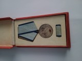 medalia Meritul Militar Clasa a I a .O piesa frumoasa .