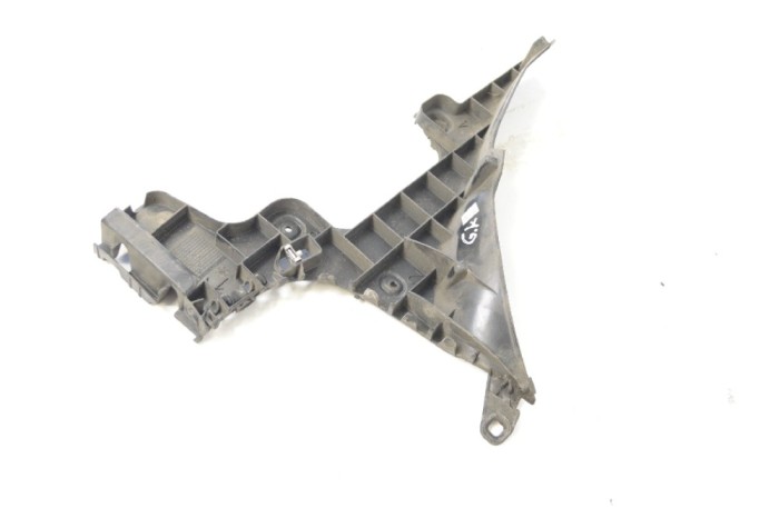 Suport bara de protecție st&acirc;nga spate AUDI A3 8P1 2007 OEM: 8P3807377B | 11407231