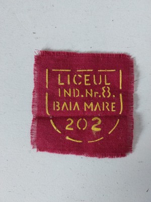 Numar matricol scolar / ecuson din anii 80, Baia Mare, Lic Ind 8 foto