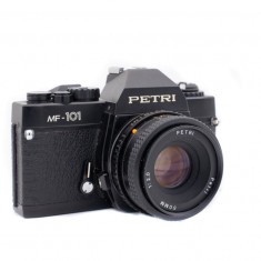 Aparat foto film Petri MF-101 cu obiectiv Petri 50mm f2