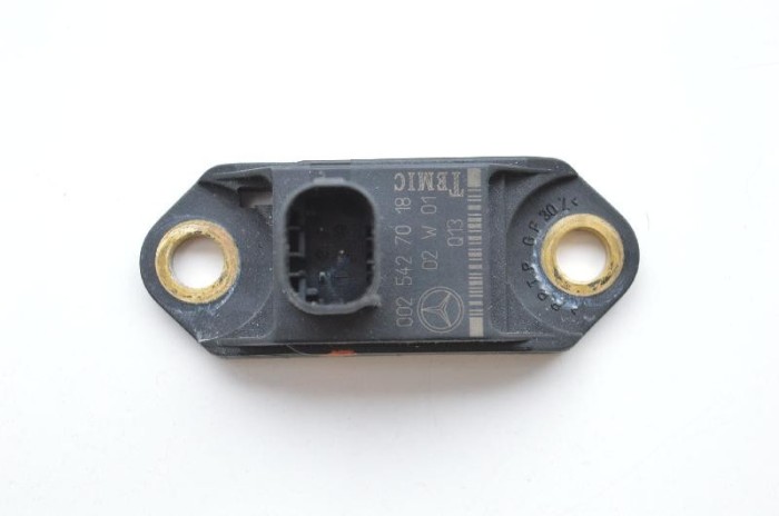 Senzor de impact lateral dreapta MERCEDES-BENZ SL R230 2003 OEM: A0025427018 1814358