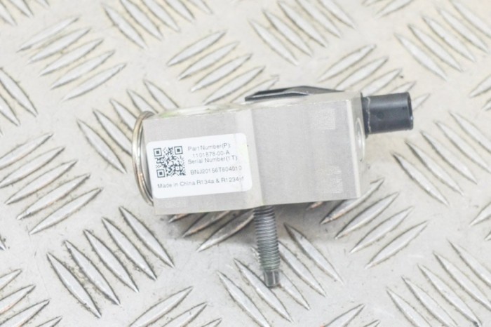 Supapa de expansiune aer condiționat TESLA MODEL 3 2020 OEM: 1101878-00-A 12569054
