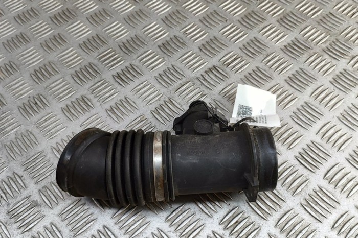 Debitmetru de aer BMW 7 E38 1996 OEM: 1736224,0280217110 | 31967724