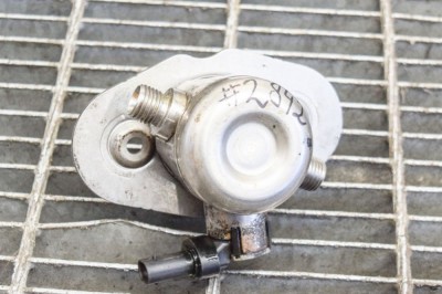 Pompa de combustibil BMW 2 Cabrio F23 2018 OEM: Cabrio | 12073629 foto