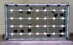 D4GE-320DC1-R2 set barete led originale Samsung UE32H5500