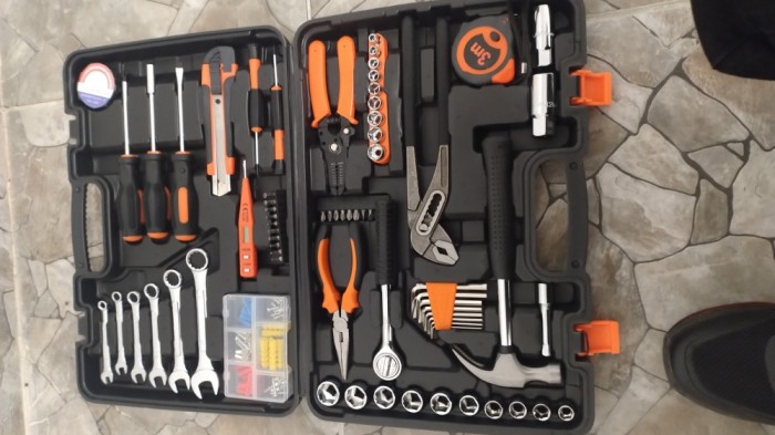 Trusa multifunctionala