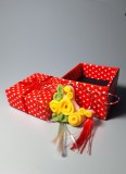 Martisor lucrat manual - Pasare cu floricele galbene - din clei, Model Unicat