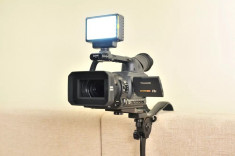 Camera video profesionala FullHD +accesorii foto