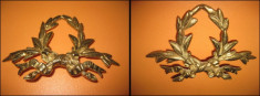 Set 2 Shielduri ornamente pereche vechi stil Empire. Perioada 1900, Franta. foto