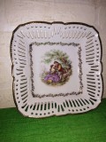 Portelan SCHWARZENHAMMER - BOL cu decupaj decorat cu o SCENA FRAGONARD , cosulet traforat , marcat , fructiera
