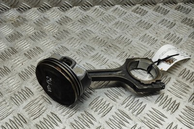 Piston FORD USA MUSTANG Coupe 2017 OEM: JR3E-6110-AD,CR3E-6200-B1A 30825405 foto