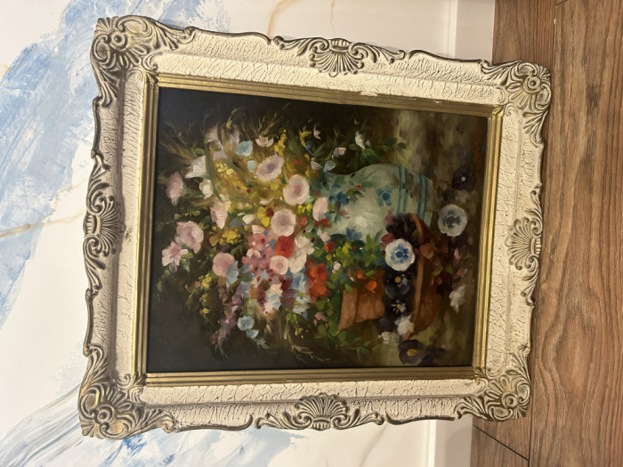 Tablou ulei , model cu flori , inramat , 63 cm cu 54 cm