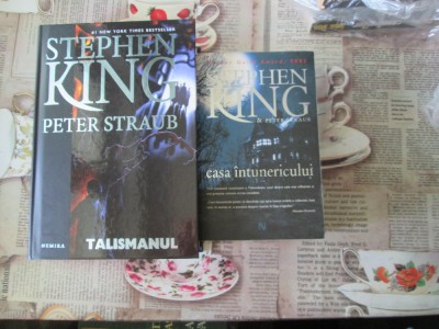 STEPHEN KING-TALISMANUL+CASA INTUNERICULUI foto