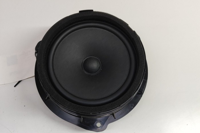 Difuzor ușă dreapta spate AUDI A3 Limousine 8VS, 8VM 2018 OEM: 8V4035411C | 30785160