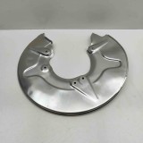 Protecție disc de fr&acirc;nă st&acirc;nga spate BMW 5 G30 2017 OEM: 34206899155,6899155 31616693