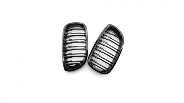 Set 2 grile duble, negru lucios, M Design pentru BMW E46 Coupe Facelift
