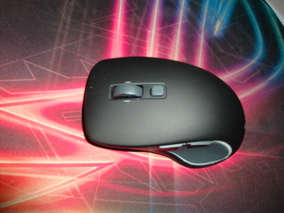 Mouse logitech M560 wireless unifing nano receiver nou foto